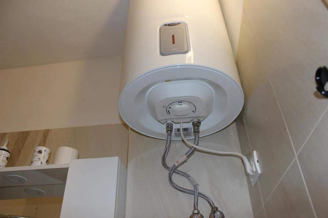 Cocoon Apartment Durres 0*,